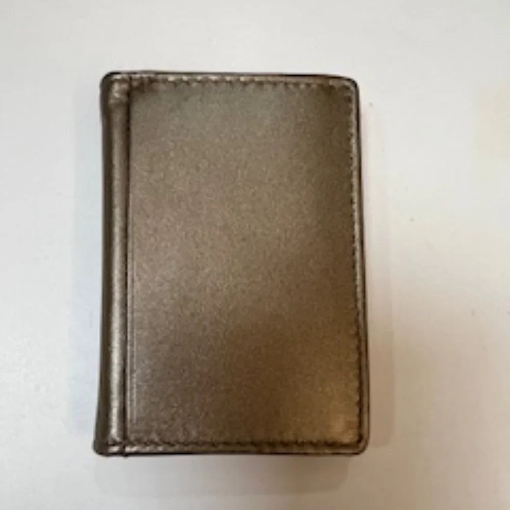 Winn International Leather Card Case Gold
